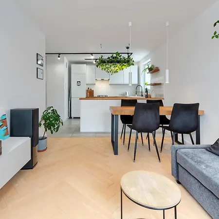 Seaside Retreat Gdansk - 64M2, Parking, Workspace- By Rentujemy Exterior photo